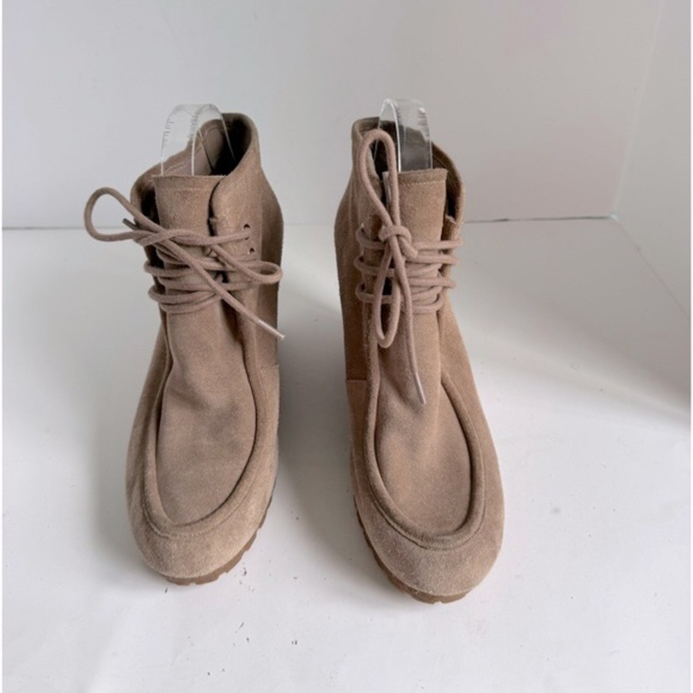 Michael Michael Kors Tan Suede Wedge Lace-Up Moc Toe Boots. Size 8.5M - Picture 4 of 12